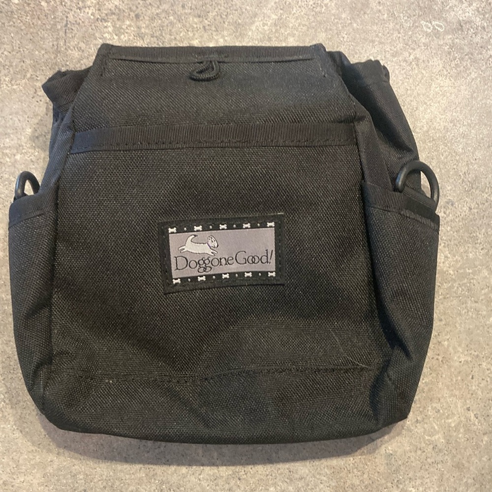 Dog training treat bag